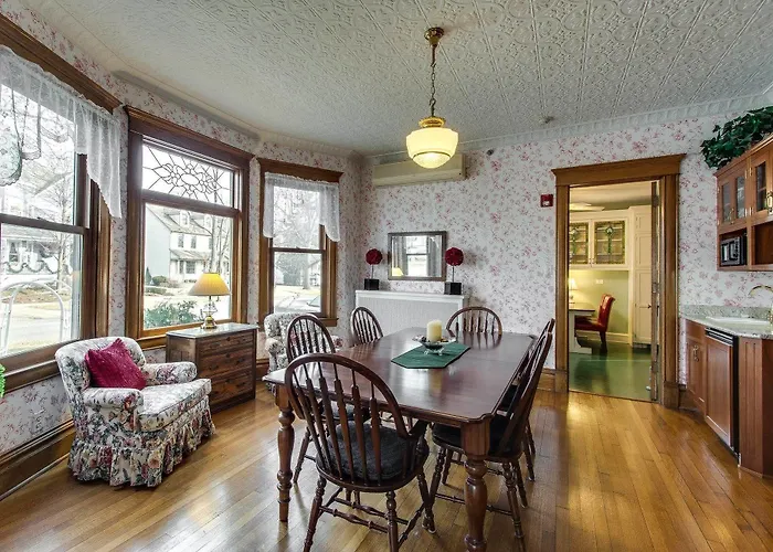 Harrison House Frühstückspension Naperville