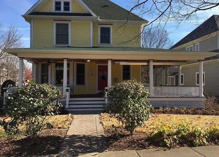 Harrison House 4*