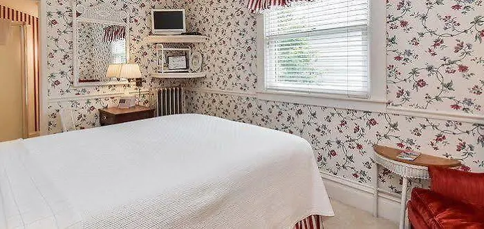 Harrison House 4*